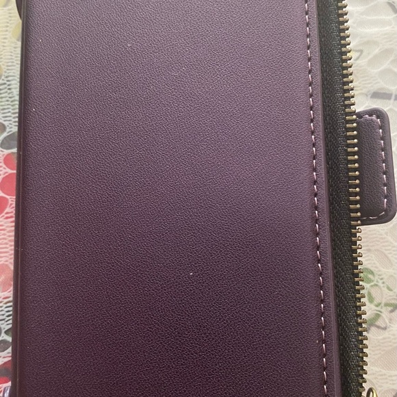 Purple Wallet IP 16 Plus Flipalm - Picture 2 of 3